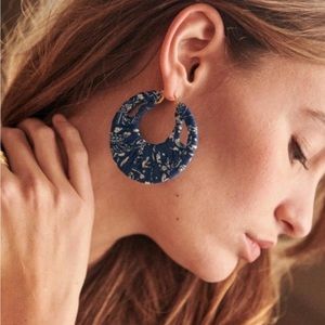 Sezane Amany Hoop Earrings - Banana Bleu
